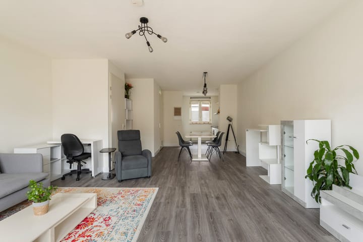 Tussenwoning te huur: Boccacciopad 13, Utrecht