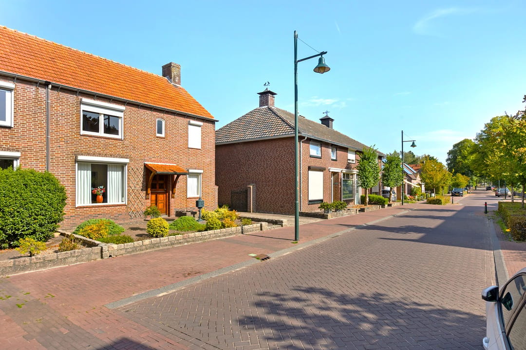 Photo 37 of Dorpsstraat 45