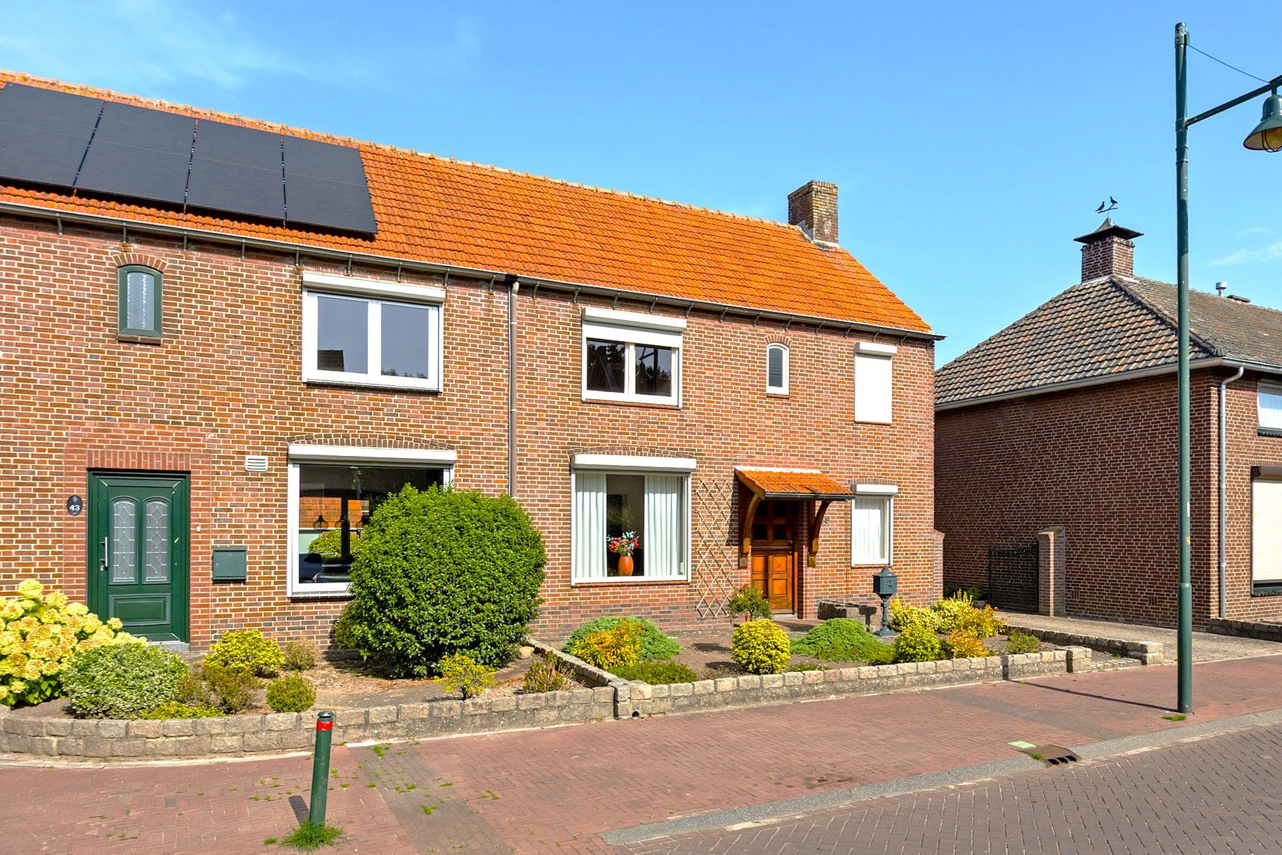 Photo 36 of Dorpsstraat 45