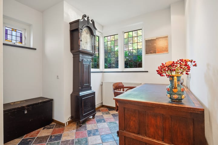 Hoekwoning te koop: Van Voorst tot Voorststraat 8, Vught