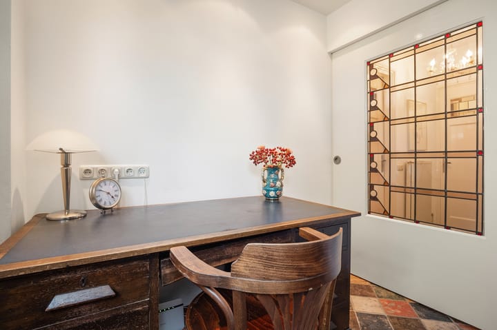 Hoekwoning te koop: Van Voorst tot Voorststraat 8, Vught