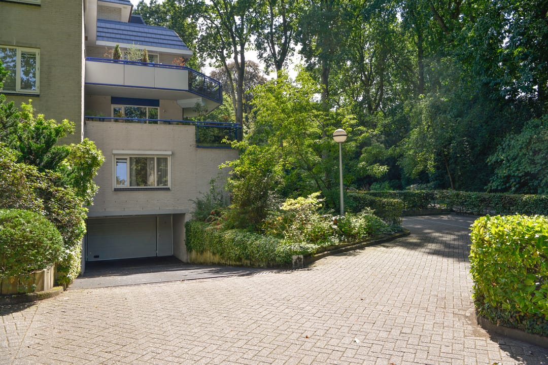 Foto 43 van Waldeck Pyrmontlaan 1-0010