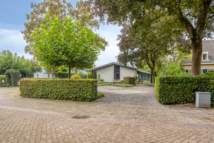 Vrijstaande woning te koop: Wijnruit 47, Oosterhout (Nb)