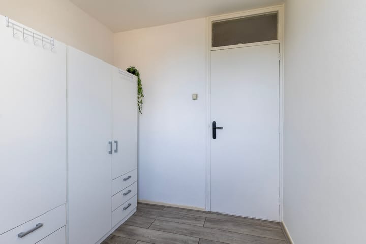 Tussenwoning te koop: De Stringen 6, Hallum