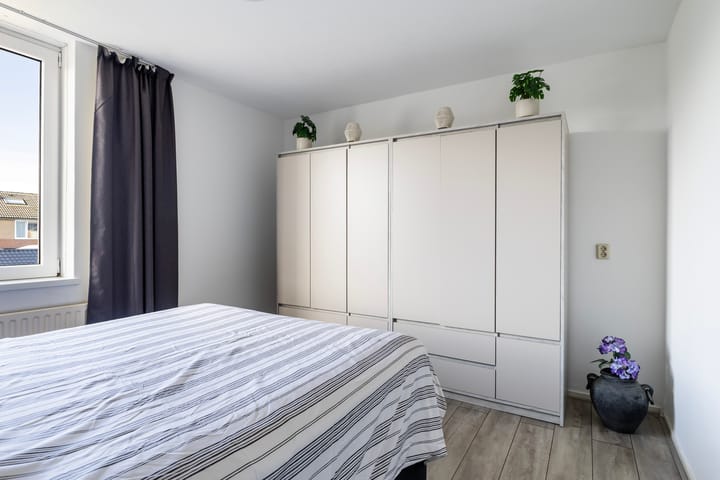 Tussenwoning te koop: De Stringen 6, Hallum