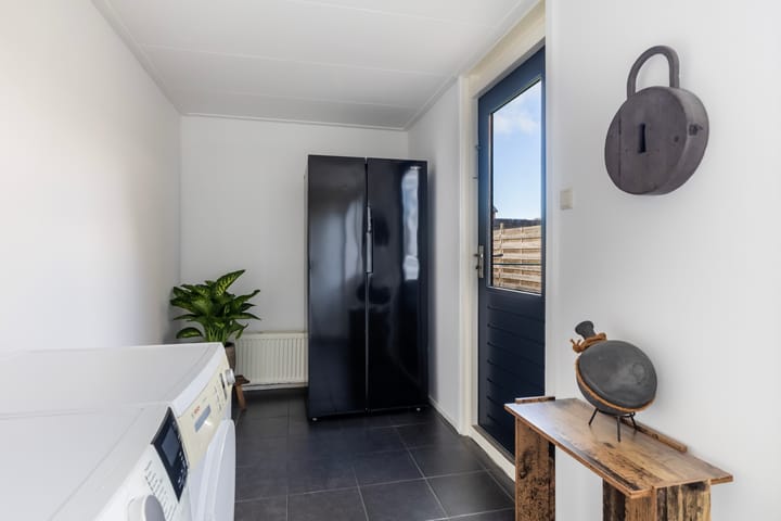 Tussenwoning te koop: De Stringen 6, Hallum