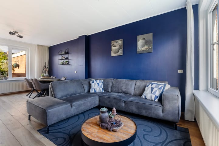 Tussenwoning te koop: De Stringen 6, Hallum