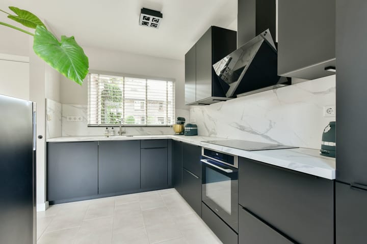 Hoekwoning te koop: Lindenlaan 131, Huizen