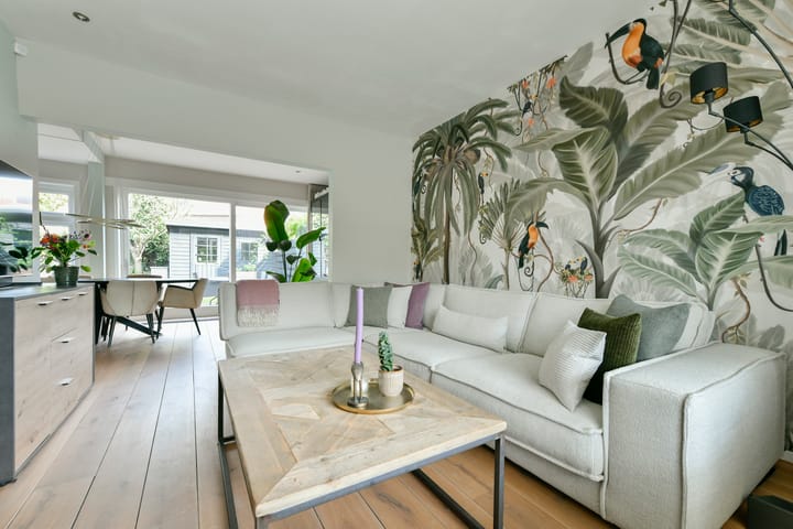 Hoekwoning te koop: Lindenlaan 131, Huizen