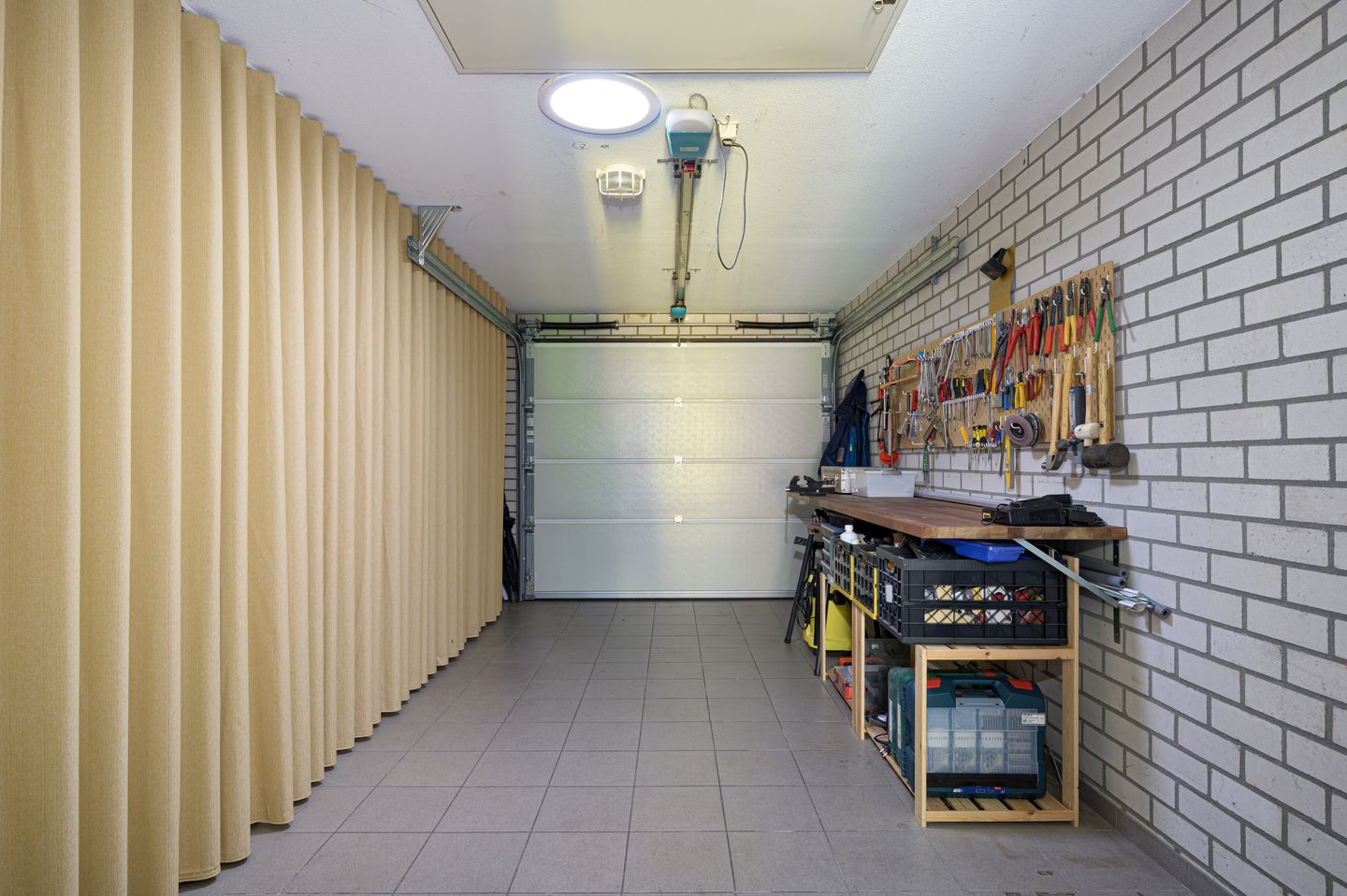 Photo 19 of Burg. Janssensstraat 1-A