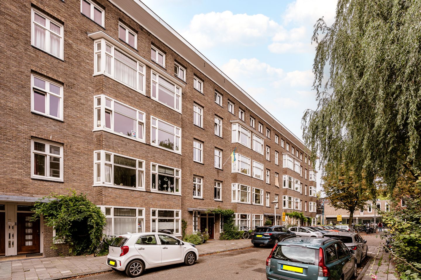 Photo 34 of Lanseloetstraat 31-2