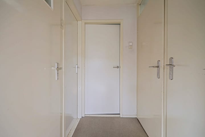 Tussenwoning te koop: Meerkoetstraat 10, Ermelo