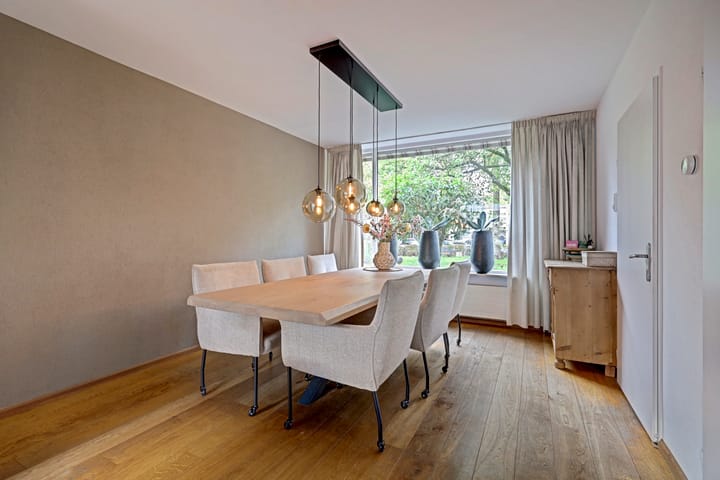 Tussenwoning te koop: Meerkoetstraat 10, Ermelo