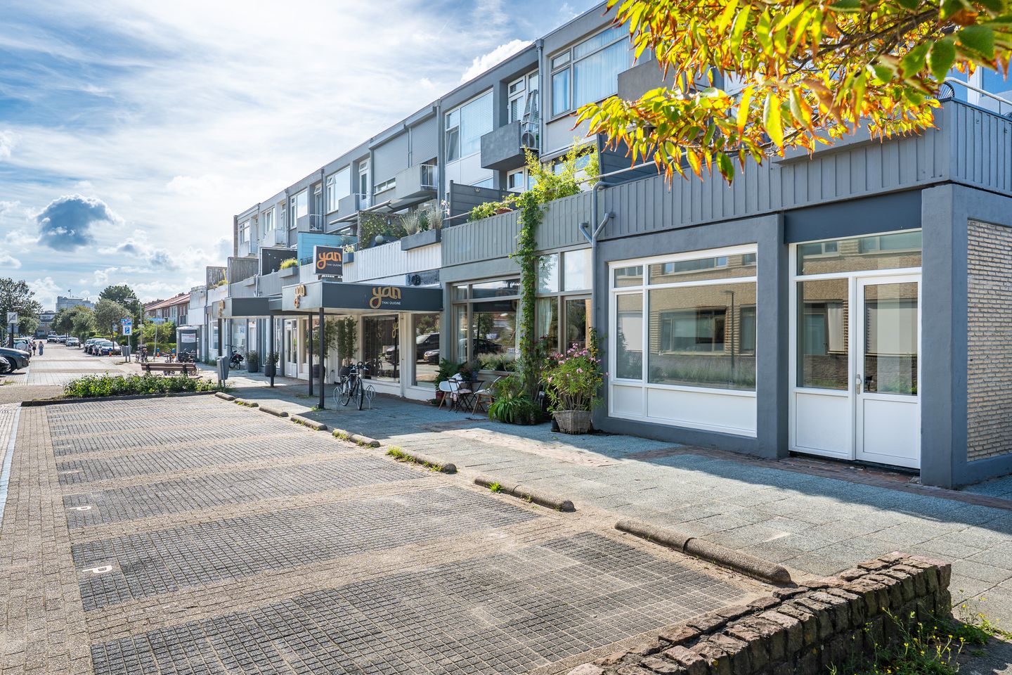 Photo 10 of Albert Verweystraat 54