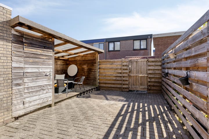 Tussenwoning te koop: De Hage 8, Drachten