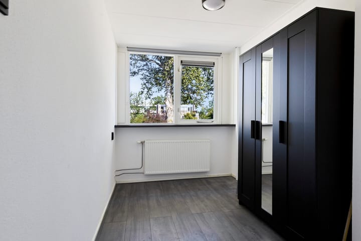 Tussenwoning te koop: De Hage 8, Drachten