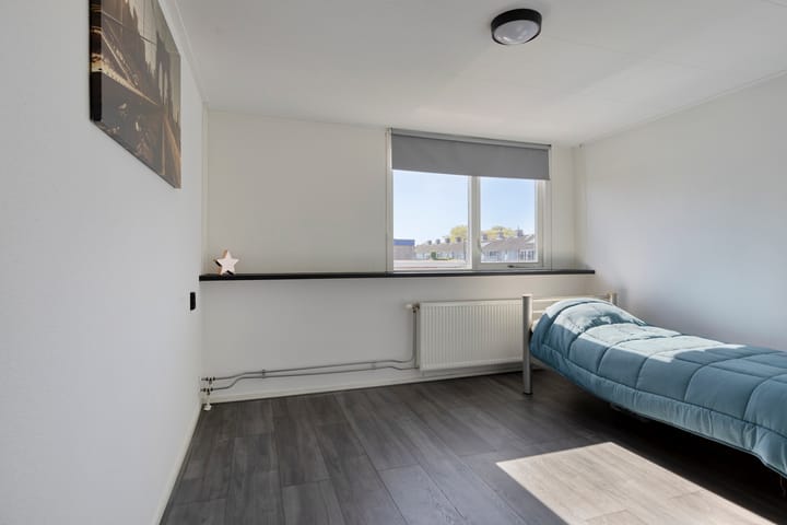 Tussenwoning te koop: De Hage 8, Drachten