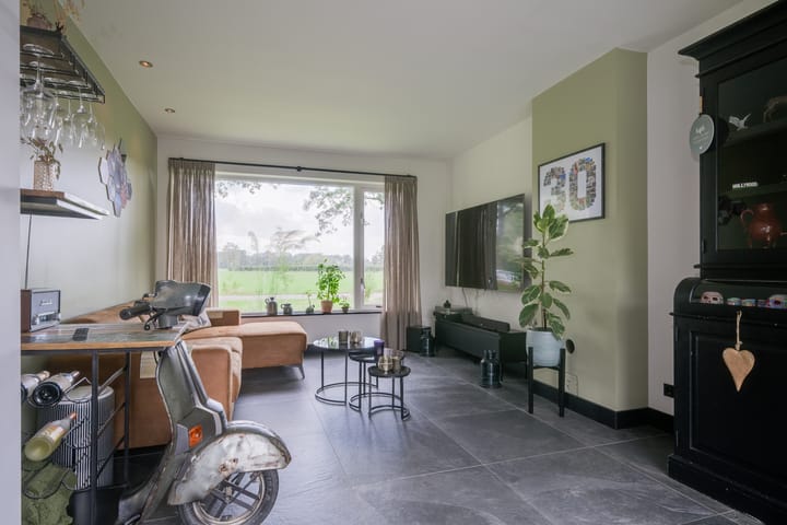 Twee-onder-één-kap te koop: Zelledijk 10, Hengelo (Ge)