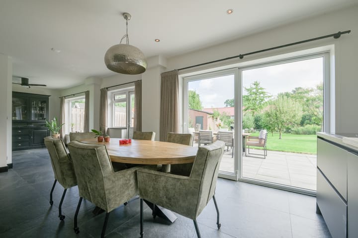 Twee-onder-één-kap te koop: Zelledijk 10, Hengelo (Ge)