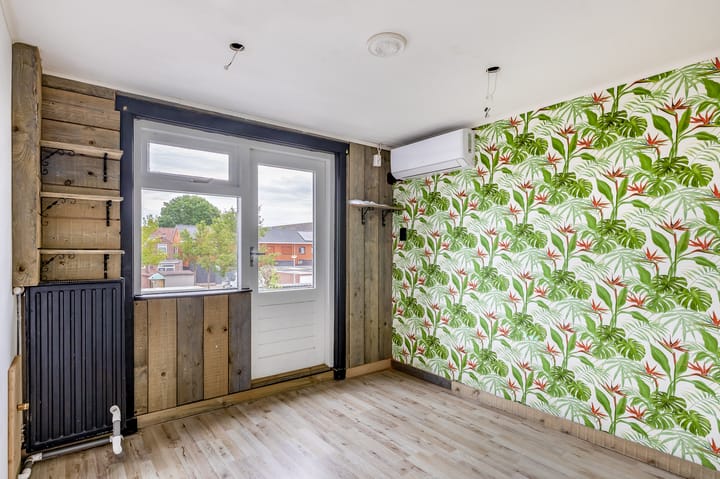 Tussenwoning te koop: Tweede kade 66, Gouda