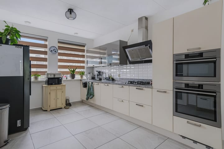 Tussenwoning te koop: Springerstraat 46, Almelo