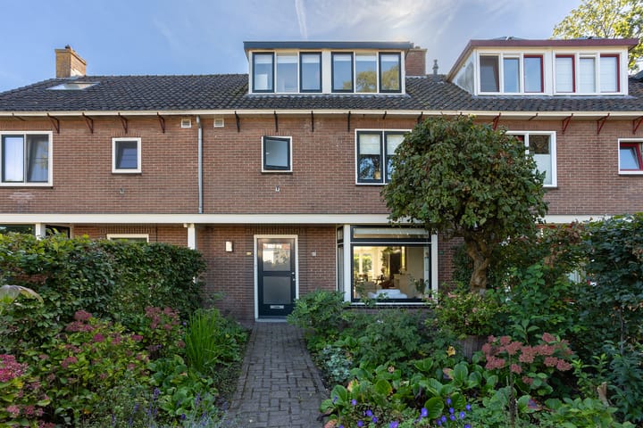 Tussenwoning te koop: Nieuw-Loosdrechtsedijk 81, Loosdrecht