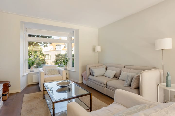Tussenwoning te koop: Nieuw-Loosdrechtsedijk 81, Loosdrecht