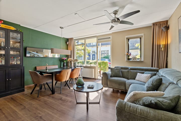 Appartement te koop: Kromme Englaan 14, Bussum