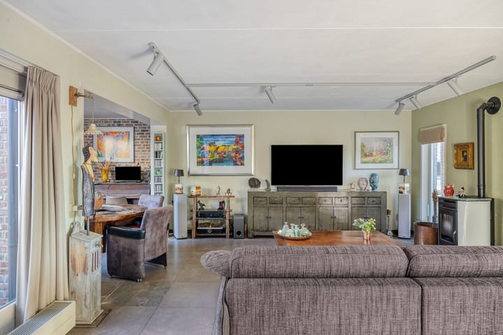 Tussenwoning te koop: Sligtmaan 33, Alphen (Nb)
