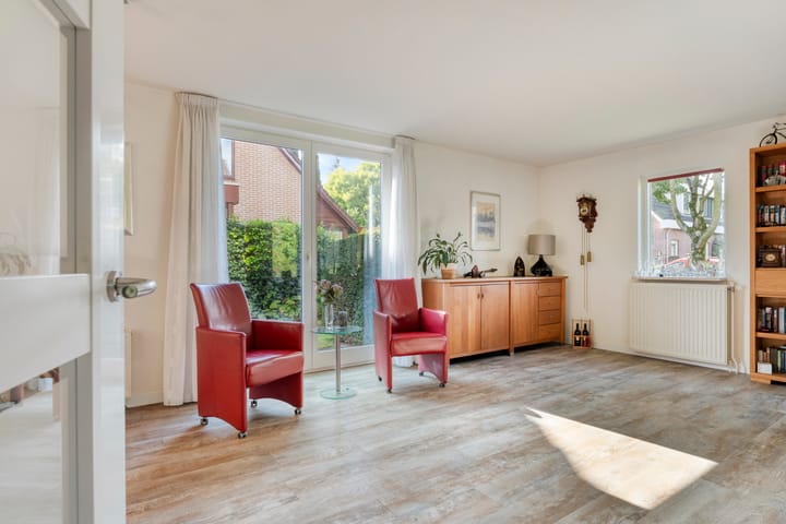 Vrijstaande woning te koop: Magnolialaan 18, Ermelo