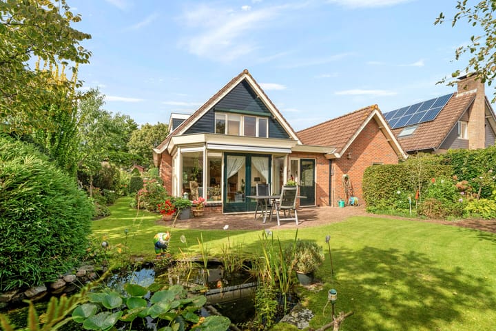 Vrijstaande woning te koop: Magnolialaan 18, Ermelo