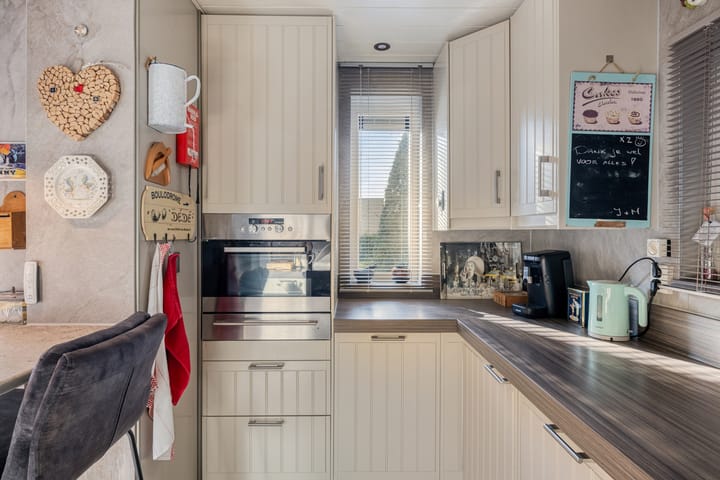 Tussenwoning te koop: Sligtmaan 33, Alphen (Nb)