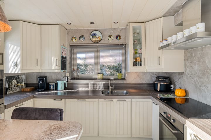 Tussenwoning te koop: Sligtmaan 33, Alphen (Nb)