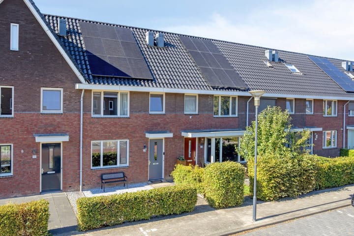 Photo 4 of Fiep Westendorplaan 186