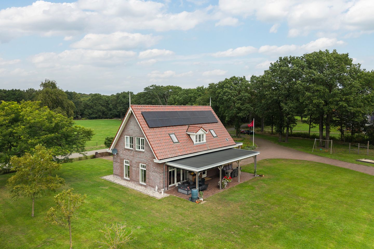 Foto 44 van Twikkelerweg 8