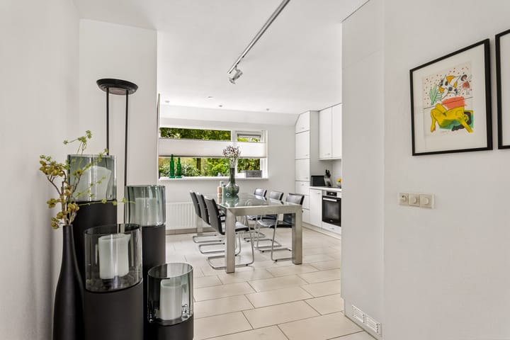 Tussenwoning te koop: Goudsmedengilde 4, Houten