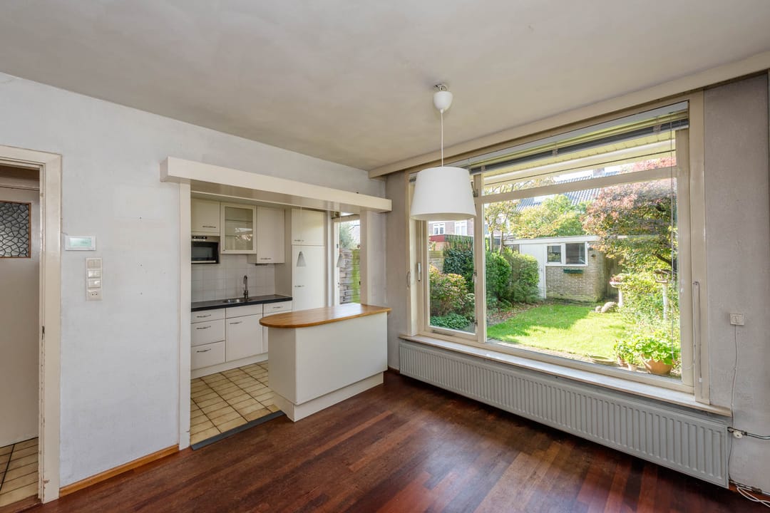Photo 13 of Dolfijnstraat 19