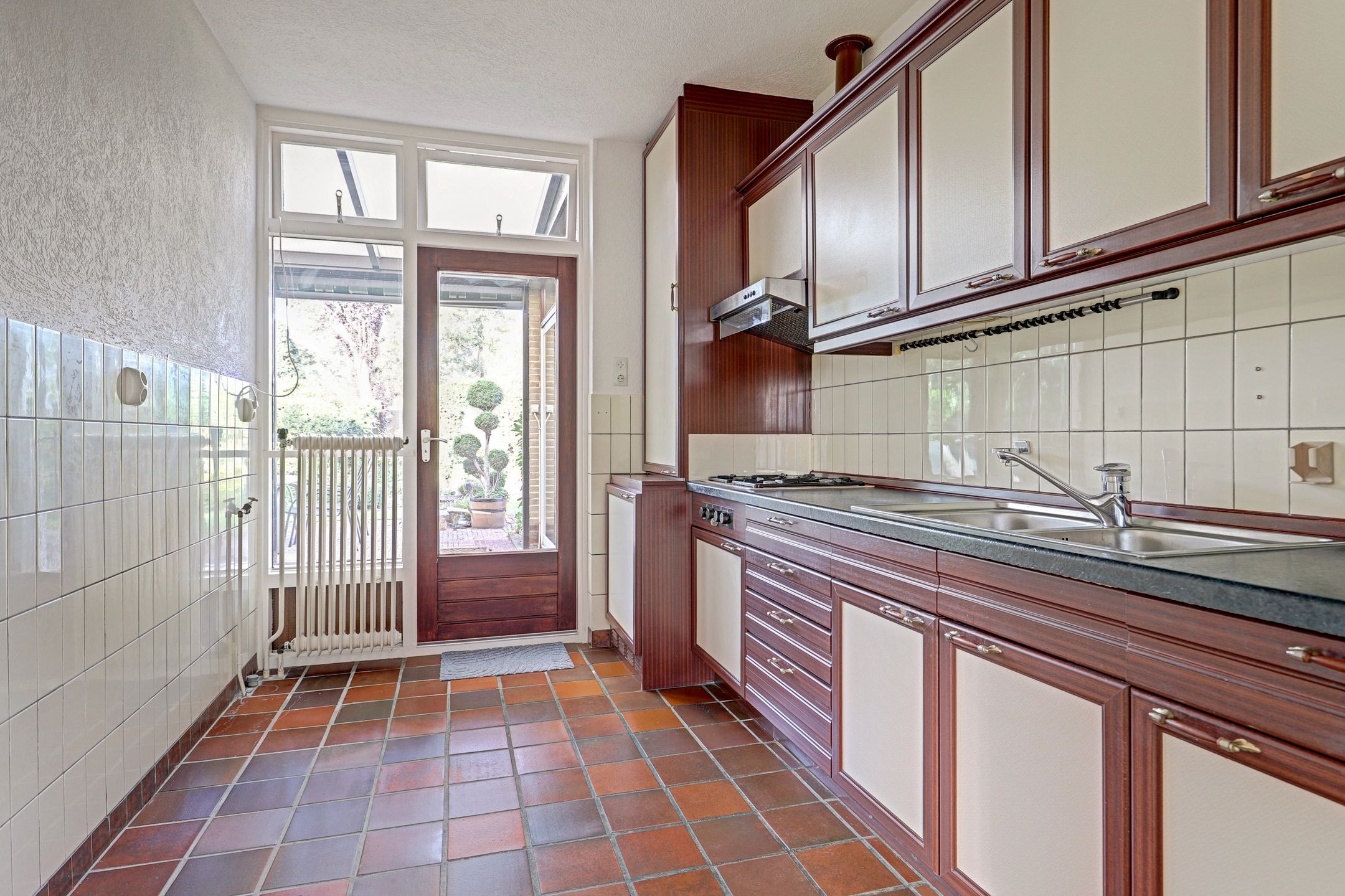 Photo 12 of Parelhoenstraat 34