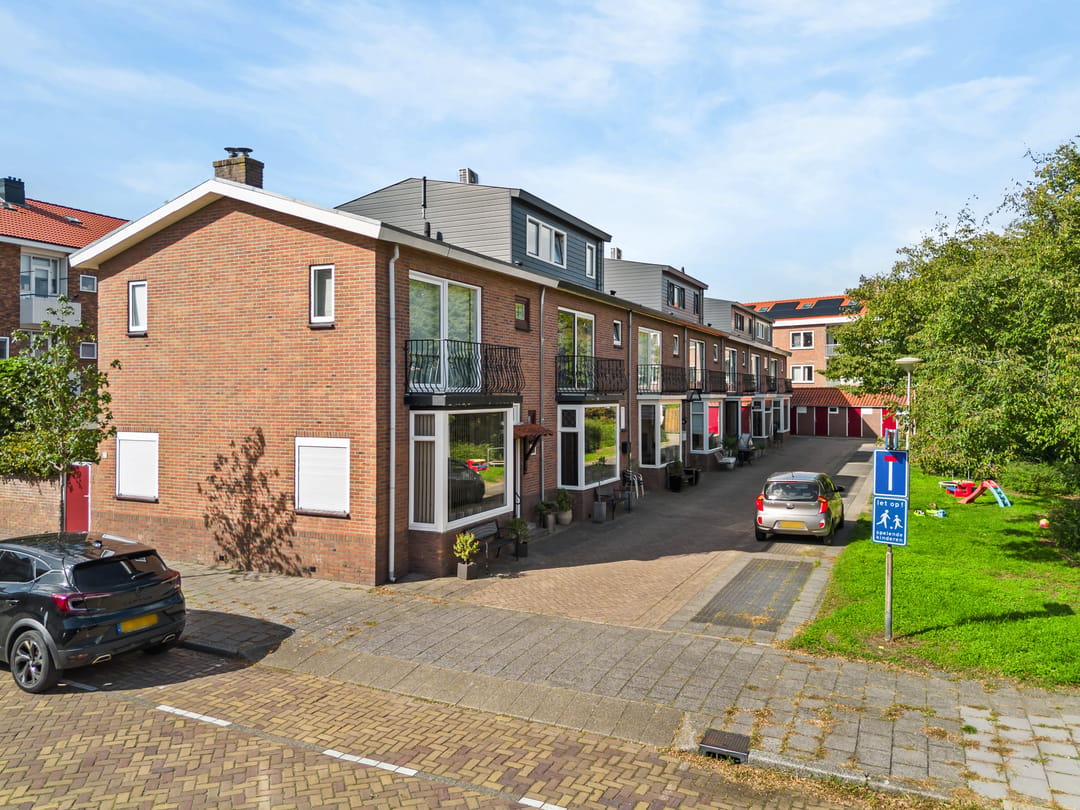 Photo 26 of Waalstraat 79
