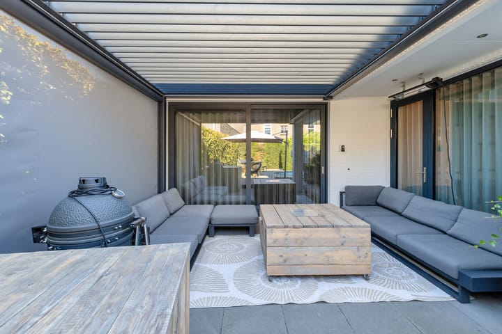 Vrijstaande woning te koop: Baroniestraat 1A, Gronsveld