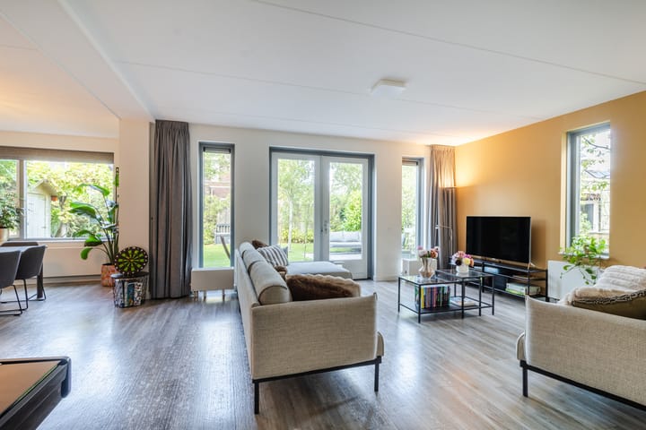 Vrijstaande woning te koop: Lepelaar 15, Sassenheim