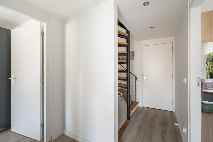 Tussenwoning te koop: Sterrenweg 3B, Berkel En Rodenrijs