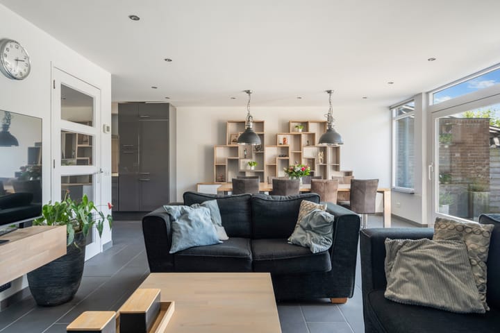 Tussenwoning te koop: Sterrenweg 3B, Berkel En Rodenrijs