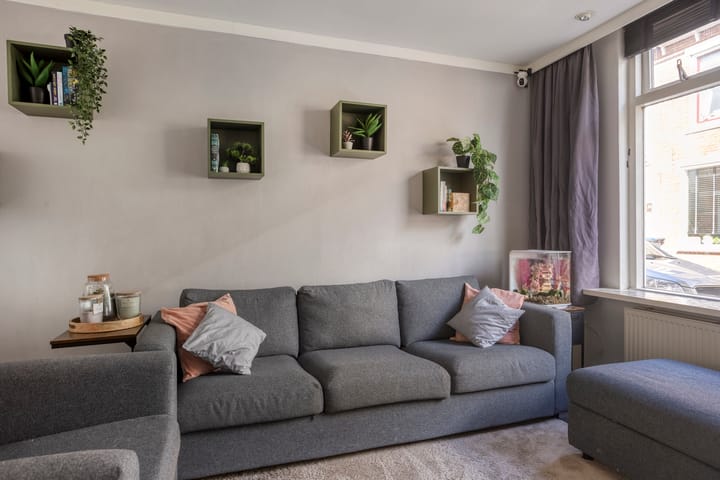 Tussenwoning te koop: Catharina Gillesstraat 33, Kampen