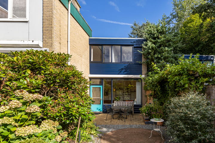 Tussenwoning te koop: Lorkeboomstraat 10, Arnhem