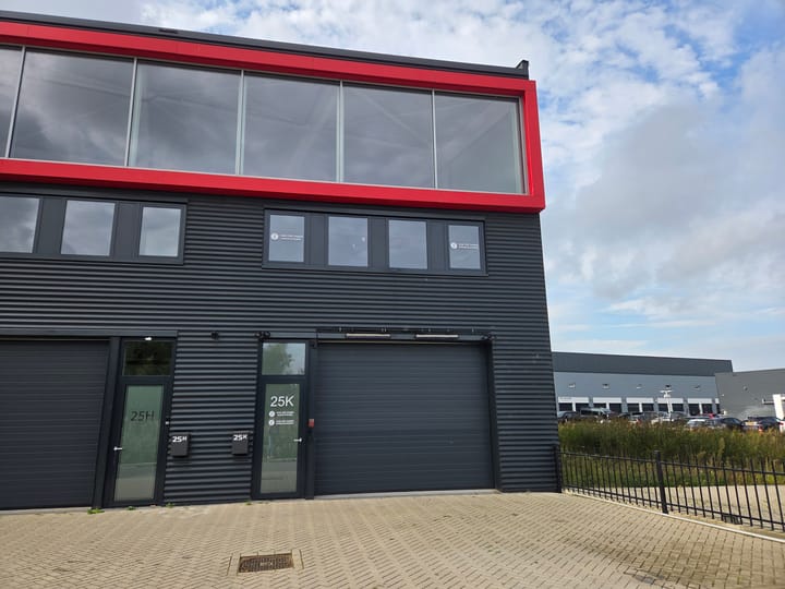 Warmoezenierstraat 25-K, Naaldwijk