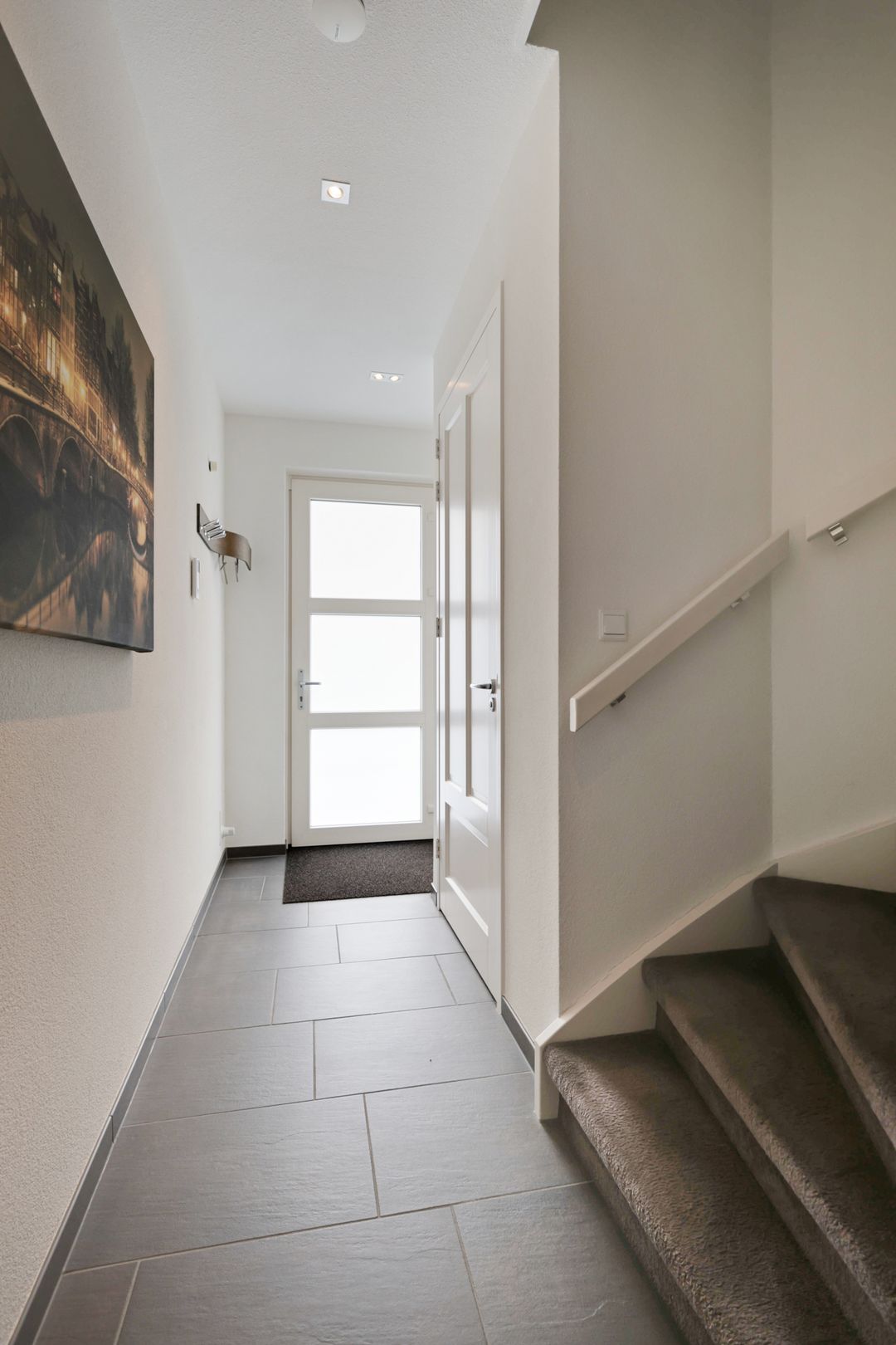 Photo 8 of Norman Belvealstraat 22
