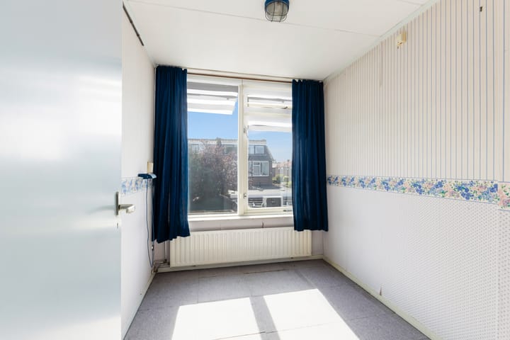 Tussenwoning te koop: Irenestraat 38, Heinenoord