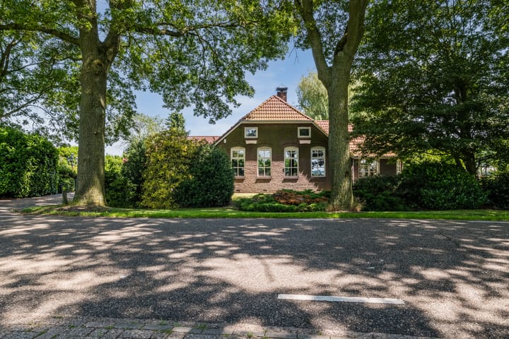 Foto 4 van Stegerensallee 44