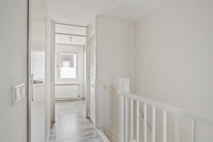 Tussenwoning te koop: Jan de Wittstraat 22, Delft
